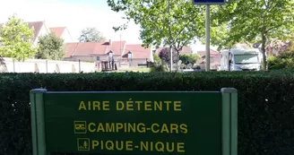 Aire d'accueil et de services de Montmarault Aire d'accueil et de services de Montmarault