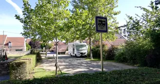 Aire d'accueil et de services de Montmarault Aire d'accueil et de services de Montmarault