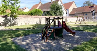 Aire d'accueil et de services de Montmarault Aire d'accueil et de services de Montmarault
