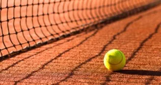 Terrain de tennis - Ygrande Terrain de tennis - Ygrande