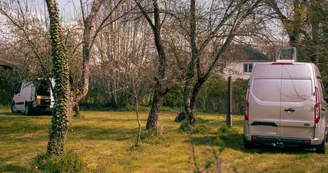 Les LOGES de DIOU  - Halte camping  "VAN LIFE"