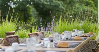 Terrasse restaurantles Jardins-de-l'anjou--la-pommeraye-mauges-sur-loire-anjou Terrasse restaurantles Jardins-de-l'anjou--la-pommeraye-mauges-sur-loire-anjou