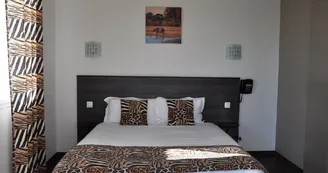 chambre-2-brit-azur-hotel-saint-andré-de-la-marche-angers-nantes-anjou-osezmauge