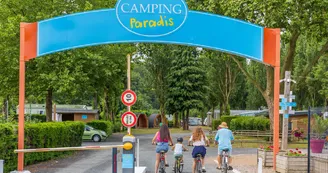 camping-la-promenade-montjean-sur-loire-msl-accueil-loire-a-velo-©D.Drouet (4) camping-la-promenade-montjean-sur-loire-msl-accueil-loire-a-velo-©D.Drouet (4)