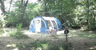 Camping du Bois Davy - Emplacement ombragé_4 Camping du Bois Davy - Emplacement ombragé_4