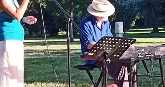 Musique et chant Camping Au Bord de Loire - Camping Au Bord de Loire_11 Musique et chant Camping Au Bord de Loire - Camping Au Bord de Loire_11