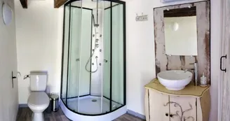 Camping La Fortinerie - salle de douche_3