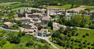 Saint-Vincent-de-Barrès : Village de caractère Saint-Vincent-de-Barrès : Village de caractère