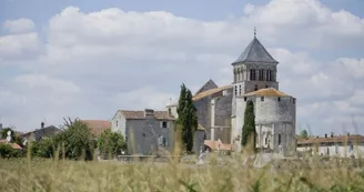 Eglise Saint-Pierre de Chaniers