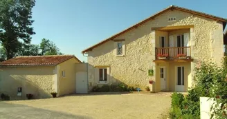 Gîte Val De Dronne - 8 pers