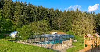 Tentes lodge au camping Domaine la Chabanne