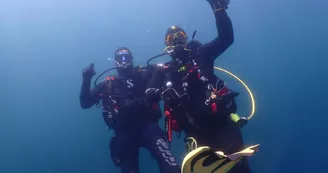 Plongée sous-marine par le Nautilus d'octobre à mai (entraînement et formation)