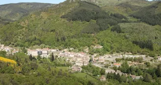 La Source d'eau minérale "Janvier"