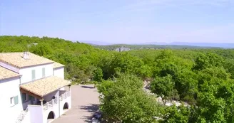 Gîtes Le Dolmen Gîtes Le Dolmen