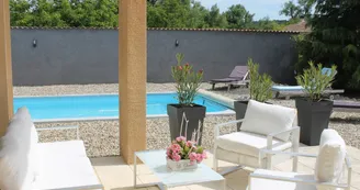 Ardegite 2 : Villa indépendante climatisée, piscine privée