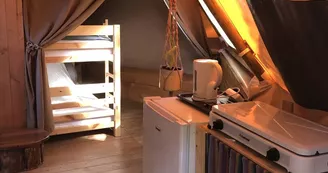 Camping La Châtaigneraie - Le Tipi