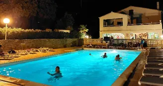 Le Tilleul, Gite de 4 à 6 pers - Village de gîtes la Fontinelle