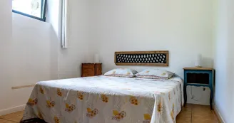 La Châtaigne Perchée - Côté Cèdre La Châtaigne Perchée - Côté Cèdre