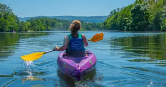 Canoë - Kayak de Châmes à St Martin d'Ardèche - 24 km / 1 jour avec Acqua Bateaux