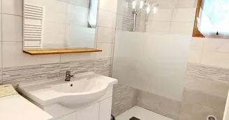 Le chêne, Gite de 6 à 8 pers - Village de Gîtes la Fontinelle1