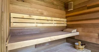 Domaine des Cabanes Suspendues : cabane SPA Verveine