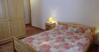 Gîte des Tranchouses : L'Oustal Gîte des Tranchouses : L'Oustal
