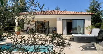 Villa Carpe Diem, gîte bien-être 4 * accessible PMR, climatisation /mini-piscine privée, SPA et sauna 2-3 personnes SUD Ardèche Villa Carpe Diem, gîte bien-être 4 * accessible PMR, climatisation /mini-piscine privée, SPA et sauna 2-3 personnes SUD Ardèche