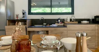 Villa Le Bélieu, gîte 4 * accessible PMR, climatisation /grande piscine privée, 4-5 personnes SUD Ardèche Villa Le Bélieu, gîte 4 * accessible PMR, climatisation /grande piscine privée, 4-5 personnes SUD Ardèche