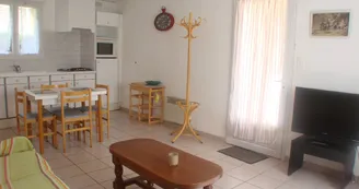 Gîte M. Mme Assenat Michel et Patricia - Appartement 1 - 1er étage