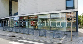 Apparthotel Jeanne d'Arc - bâtiment