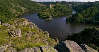 Rocher de la fileuse à Saint-Plantaire PCUCEN0360011427