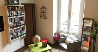 Au Petit Bonheur Au Petit Bonheur