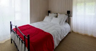 Les gîtes de la vallée du Céou : Quercy Les gîtes de la vallée du Céou : Quercy