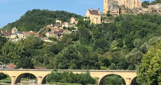 Le Petit Manoir de Malbernat : Poppy Le Petit Manoir de Malbernat : Poppy