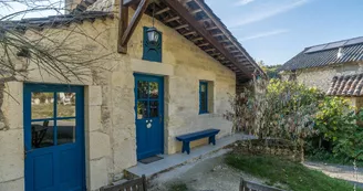 Gite d'étape L'Etape Bleue - Lascabanes