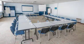 Mer et Golf Sokoburu_salle seminaires