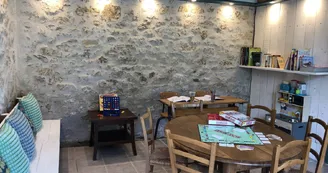 L'école Buissionnière Chambres et table d'hôtes la Celle dunoise L'école Buissionnière Chambres et table d'hôtes la Celle dunoise