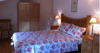 moutiers-sous-argenton-gite-domaine-angelou-chambre3