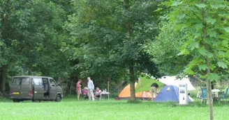 Aire Naturelle de Camping "Cazenave-Doux"