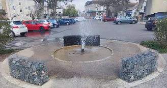 Fontaine place de la république