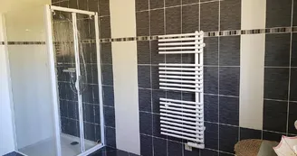 Gite-Trimoulet-Montpon-douche-vallee-isle-perigord Gite-Trimoulet-Montpon-douche-vallee-isle-perigord