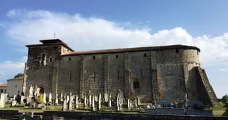 Découverte de l'église de Lesgor avec José