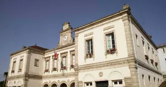 La balade de Maïté : La bastide de Montfort-en-Chalosse