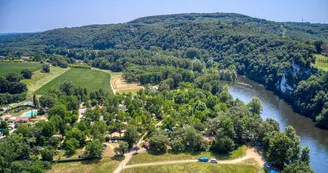 Camping le Rocher de la Cave