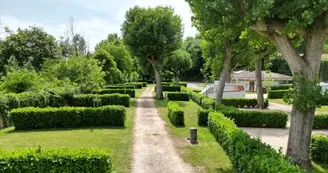 camping-car_park_clairac_1