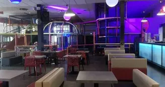 salles-tables-bowling-destination-agen-tourisme salles-tables-bowling-destination-agen-tourisme