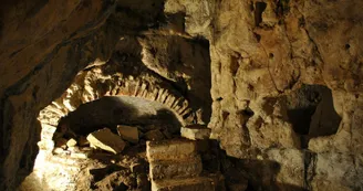Troglodytes de la Tourette 4