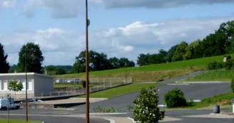 Aire d'accueil de camping-cars de Condat sur Ganaveix_1