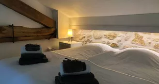 Gîte-Le-Guinot-chambre