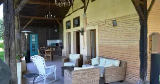 HLOAQU047V50AHW2_2376_16 HLOAQU047V50AHW2_2376_16